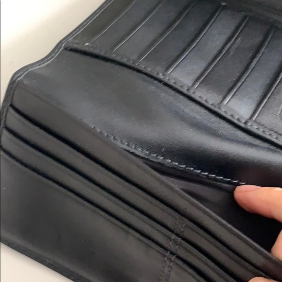 Coach Long Wallet/Billfold in Signature Canvas. - Picture 6 of 8